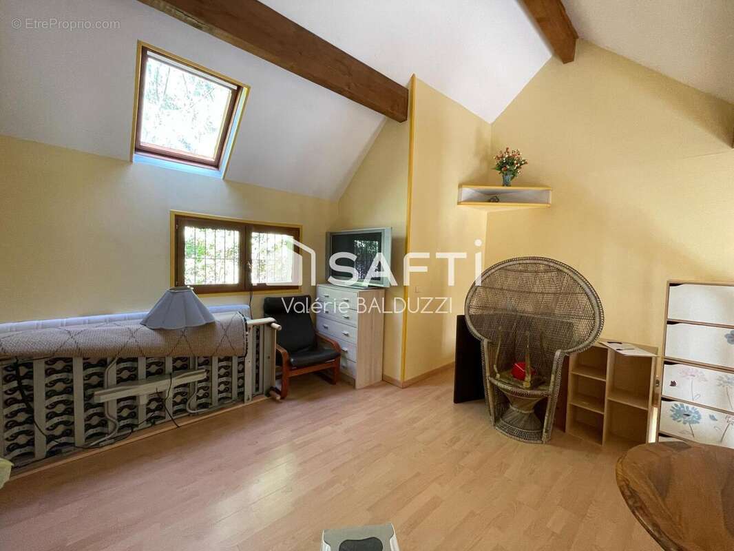Maison 139 m² à Nogent-L'artaud  - photo 9
