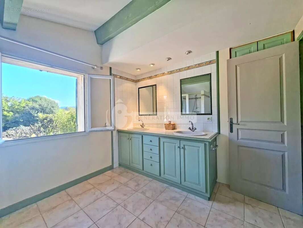 Maison à SAINT-REMY-DE-PROVENCE