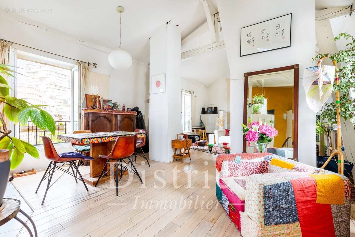Appartement à PARIS-12E