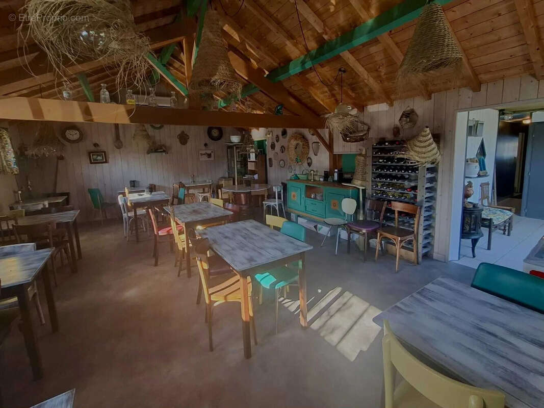 Autre à LE CHATEAU-D'OLERON