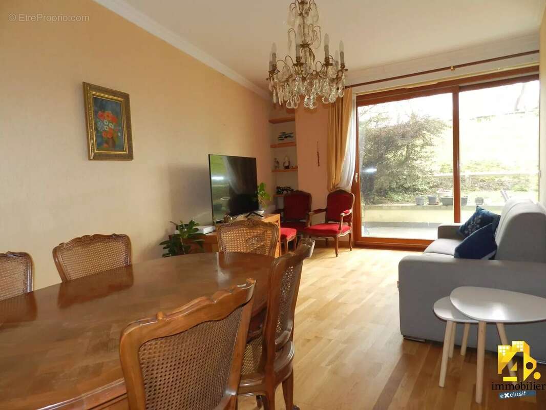 Appartement à COMPIEGNE