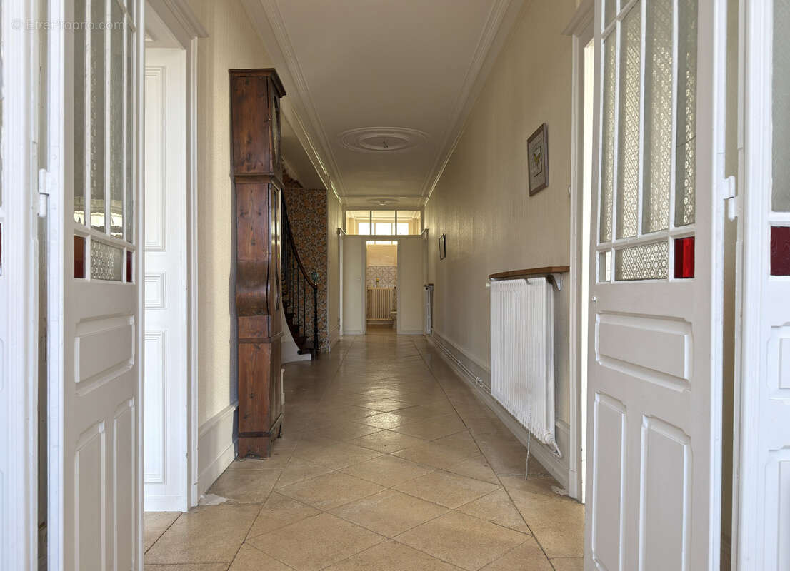 Maison à SAIZERAIS