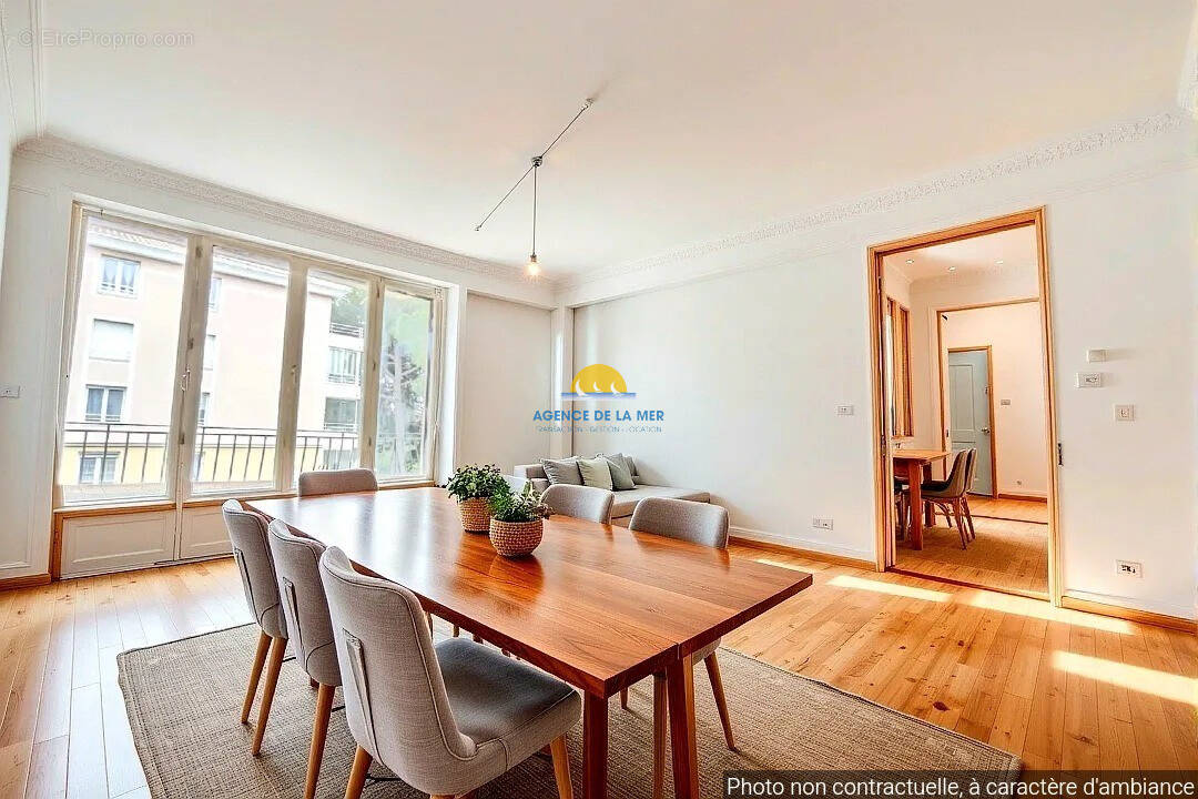 Appartement à FREJUS