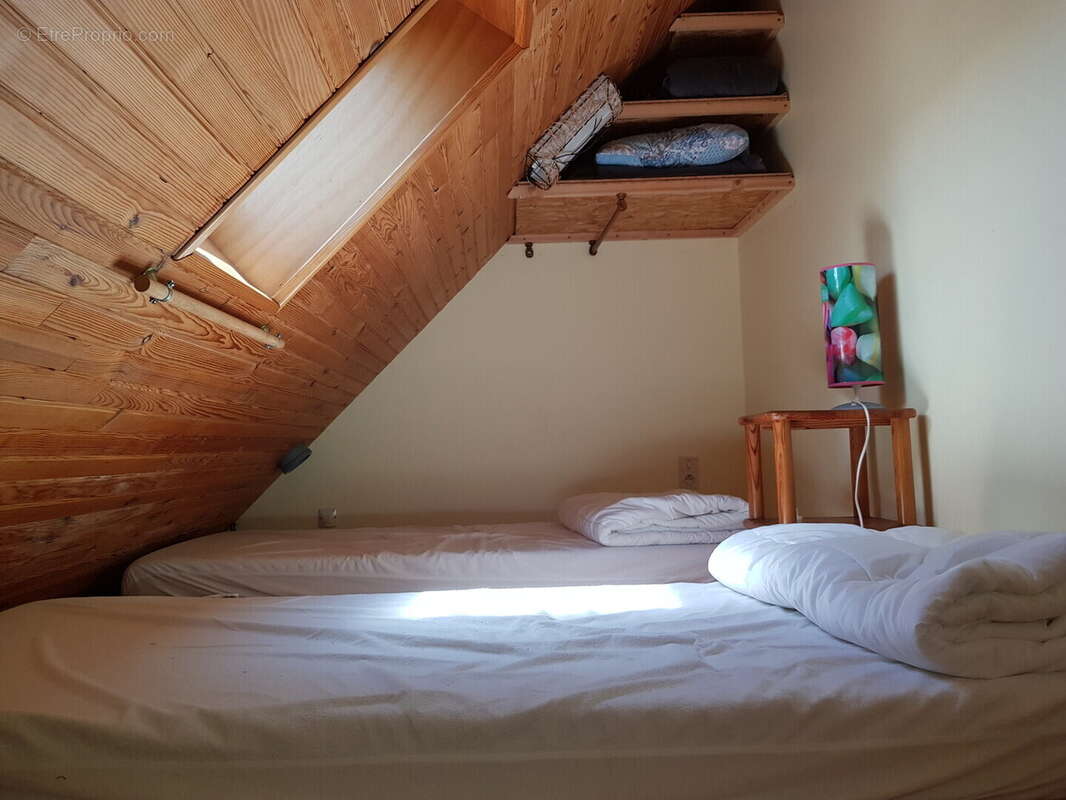 Appartement à CHASTREIX