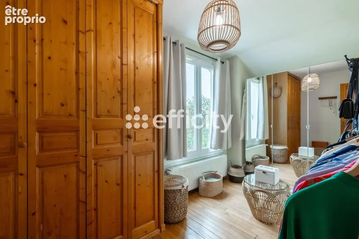 Maison 6 pièces 137 m² à vendre à Villeneuve-Le-Roi (94290) - photo 10
