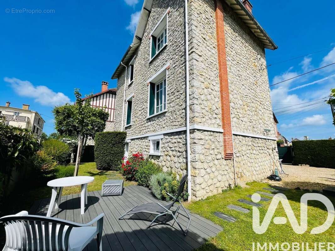 Photo 3 - Maison à MALESHERBES