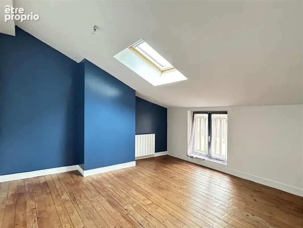 Un Ensemble immobilier comprenant : - Au rez-de-chaussée : un local commercial, réserve, chambre froide, réser - photo 3