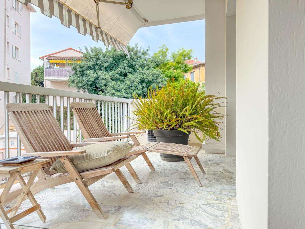Appartement à CANNES