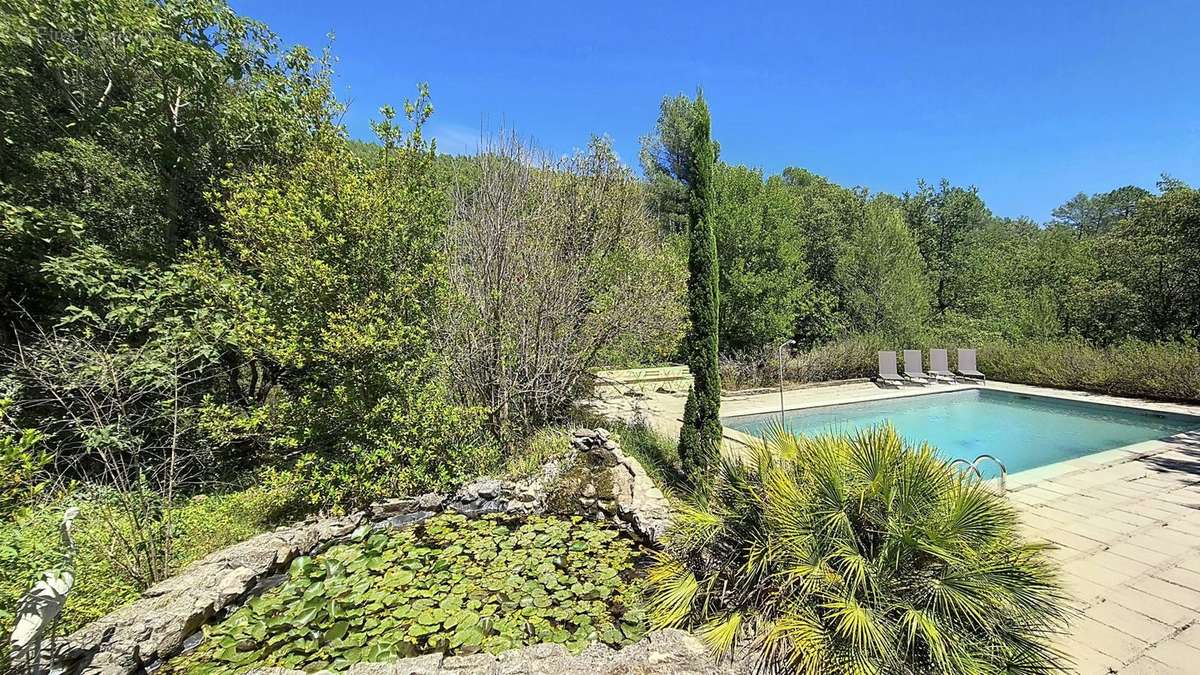 Maison à FIGANIERES