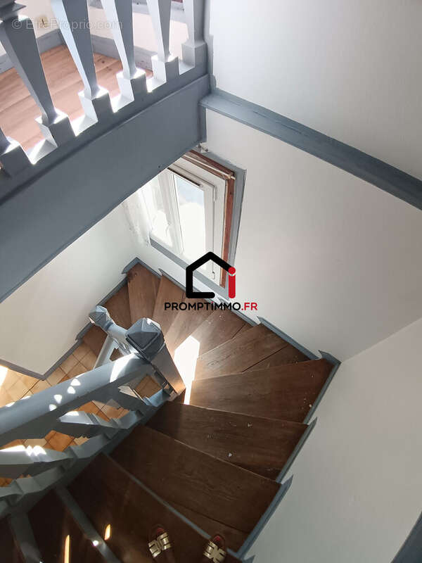 Maison 128 m² à Sainte-Colombe  - photo 9