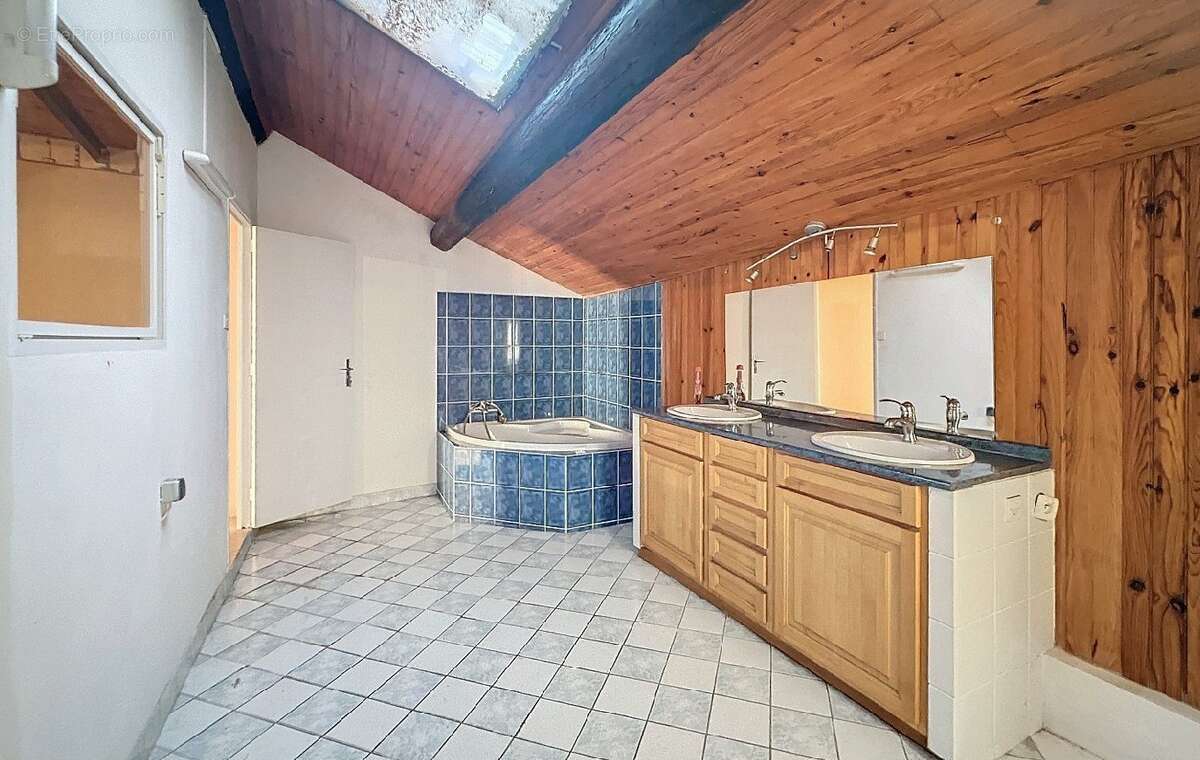 Maison à BEZIERS