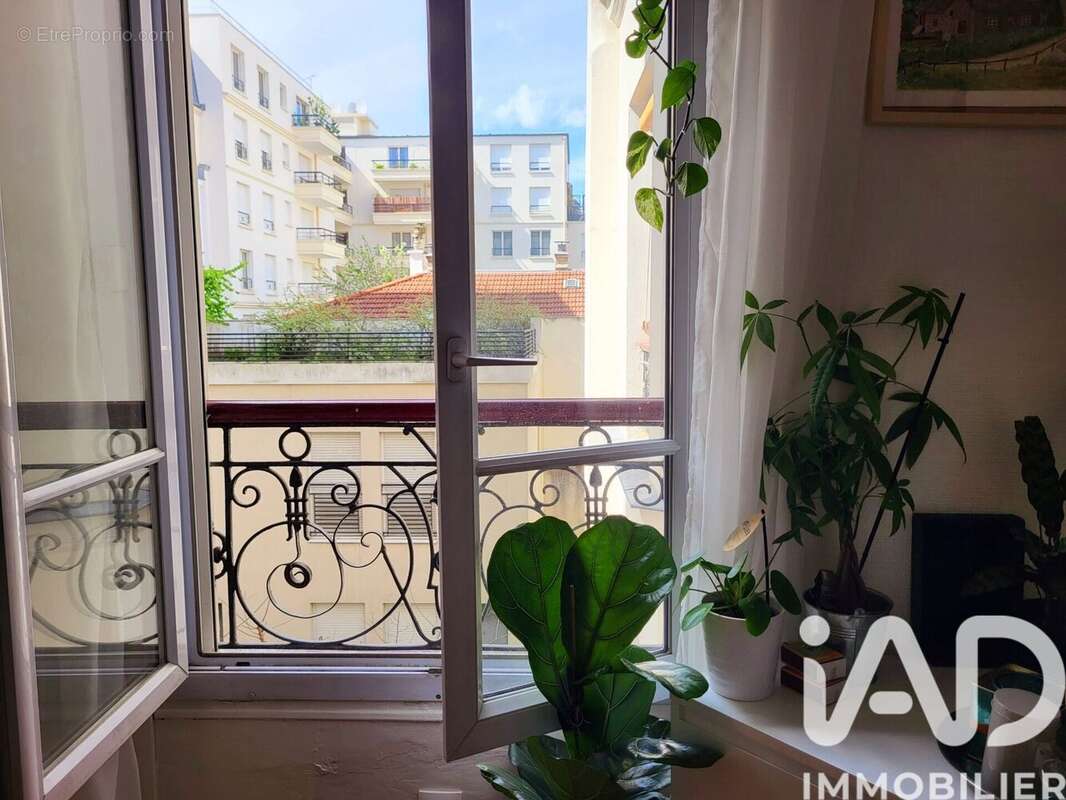 Photo 2 - Appartement à PARIS-12E