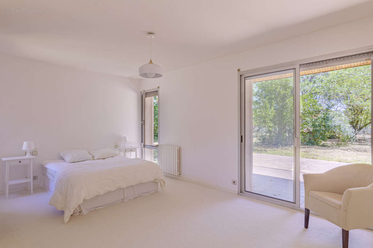 Toulouse saint  martin villa 310m2 sur parcelle de 3327m2 - photo 8