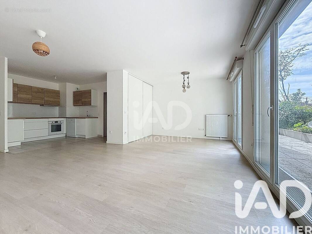 Photo 1 - Appartement à NOISY-LE-GRAND