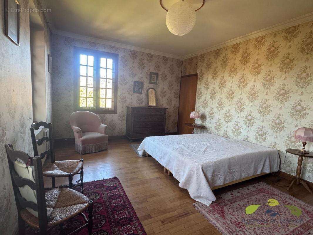 Maison à CHAUMEIL