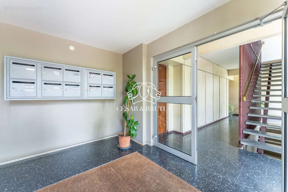 Appartement à BRON