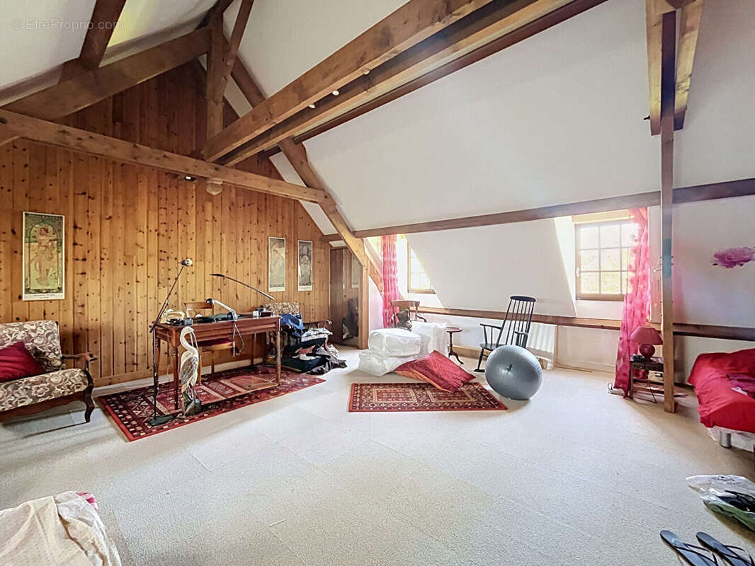 Maison à SAINT-MICHEL-SUR-ORGE
