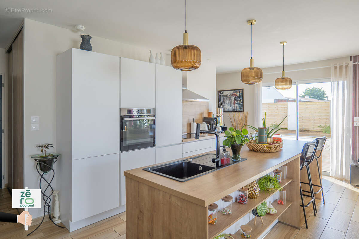 Maison à BEAUVOIR-SUR-MER