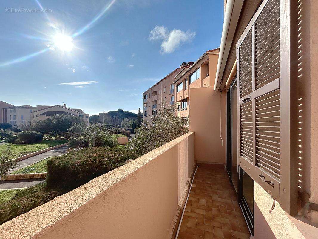 Appartement à FREJUS