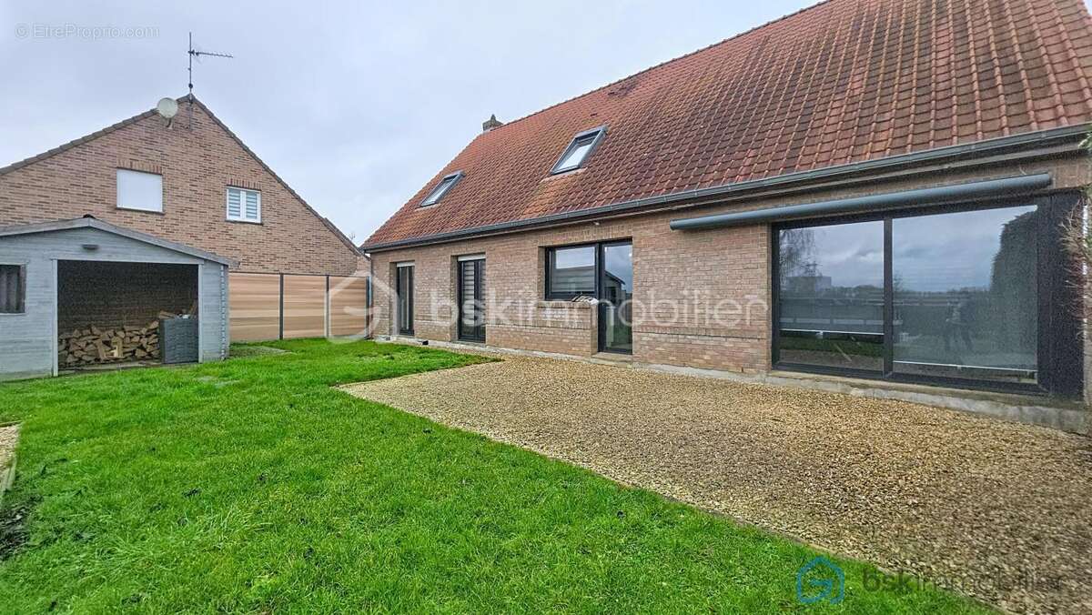 Maison à ROEULX