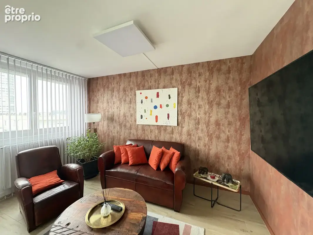Appartement T4 - photo 2