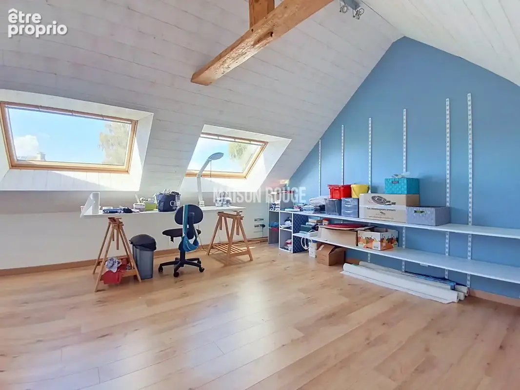 Maison familiale de 5 chambres avec  jardin de 611 m² dans un secteur calme et recherché - PLOUFRAGAN - photo 7