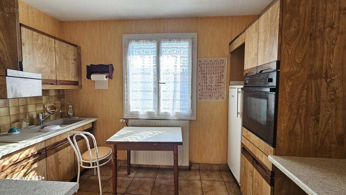 Maison 93 m² à Niort  - photo 9