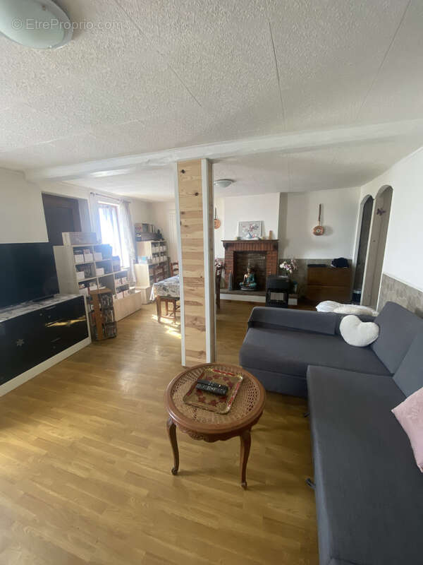 Autre à BARRAIS-BUSSOLLES