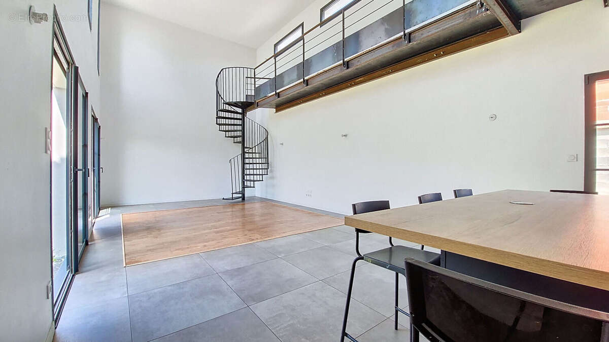 Maison à SAINT-LOUBES