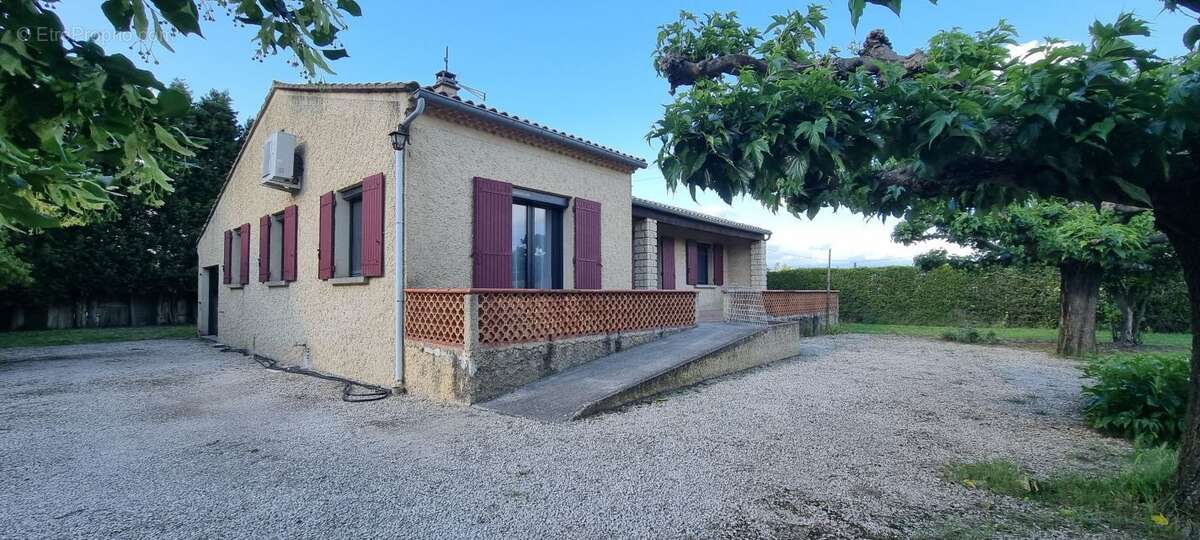 Maison 110 m² à Monteux  - photo 3