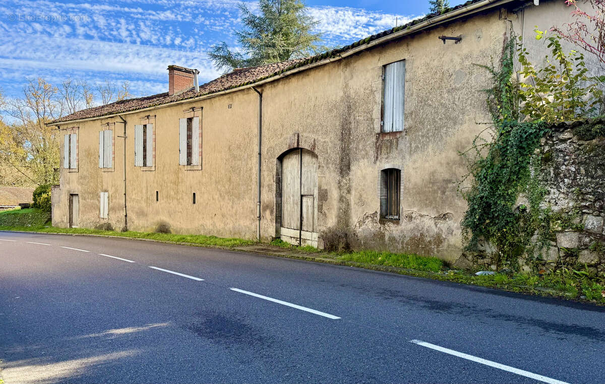 Maison à SAINT-JUSTIN