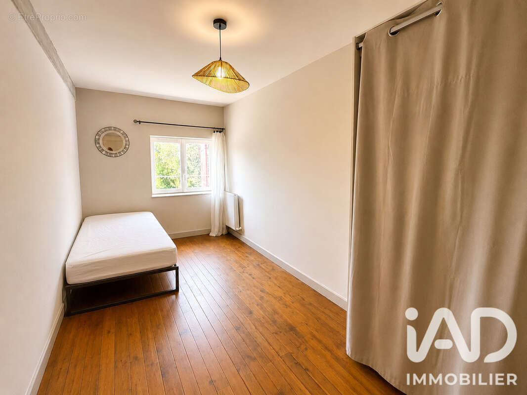 Maison 57 m² à Uchaux  - photo 8