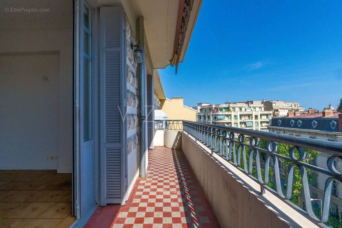 Appartement à NICE