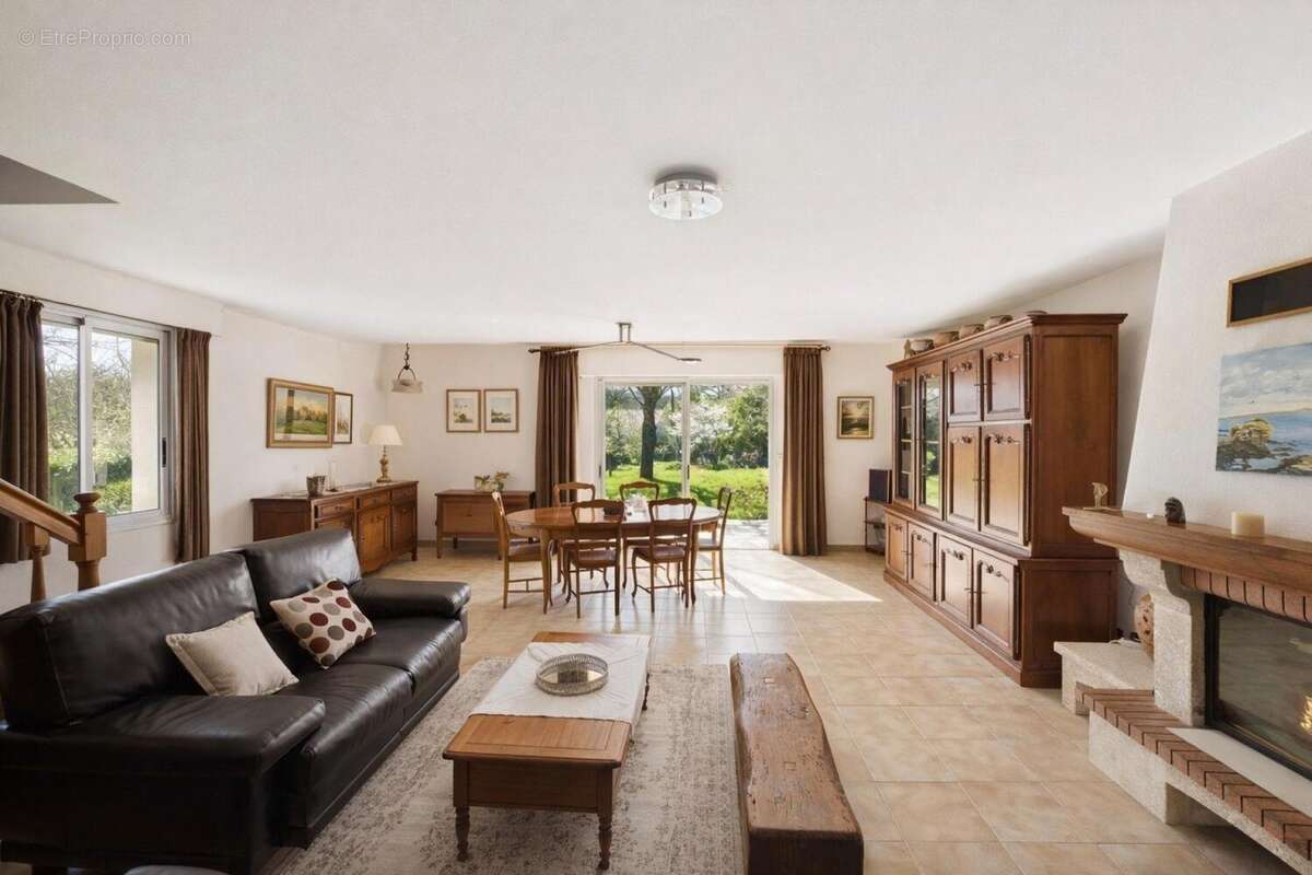 Photo 2 - Maison à SAINTES