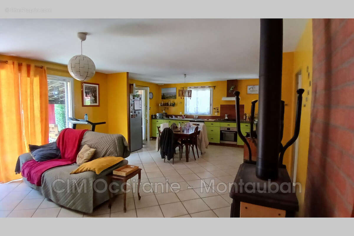 Maison 88 m² à Monteils  - photo 9