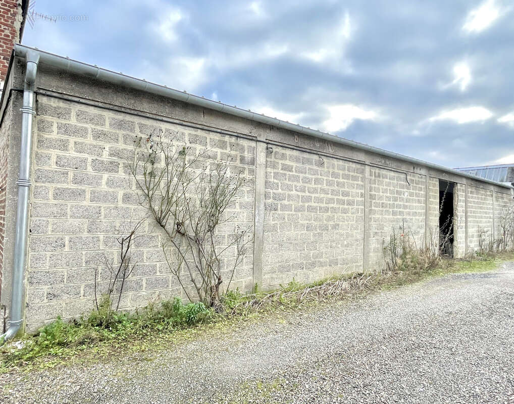 Commerce à SAINT-QUENTIN