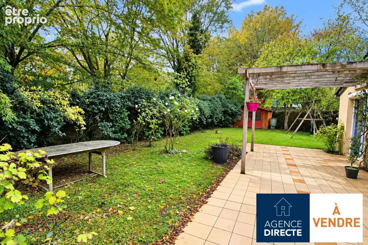 Maison familiale avec jardin, garage et 4 chambres - photo 1