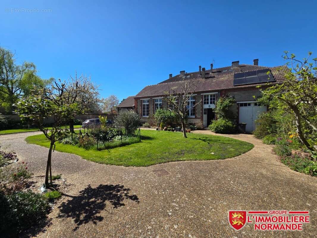 Maison à LE VAUDREUIL