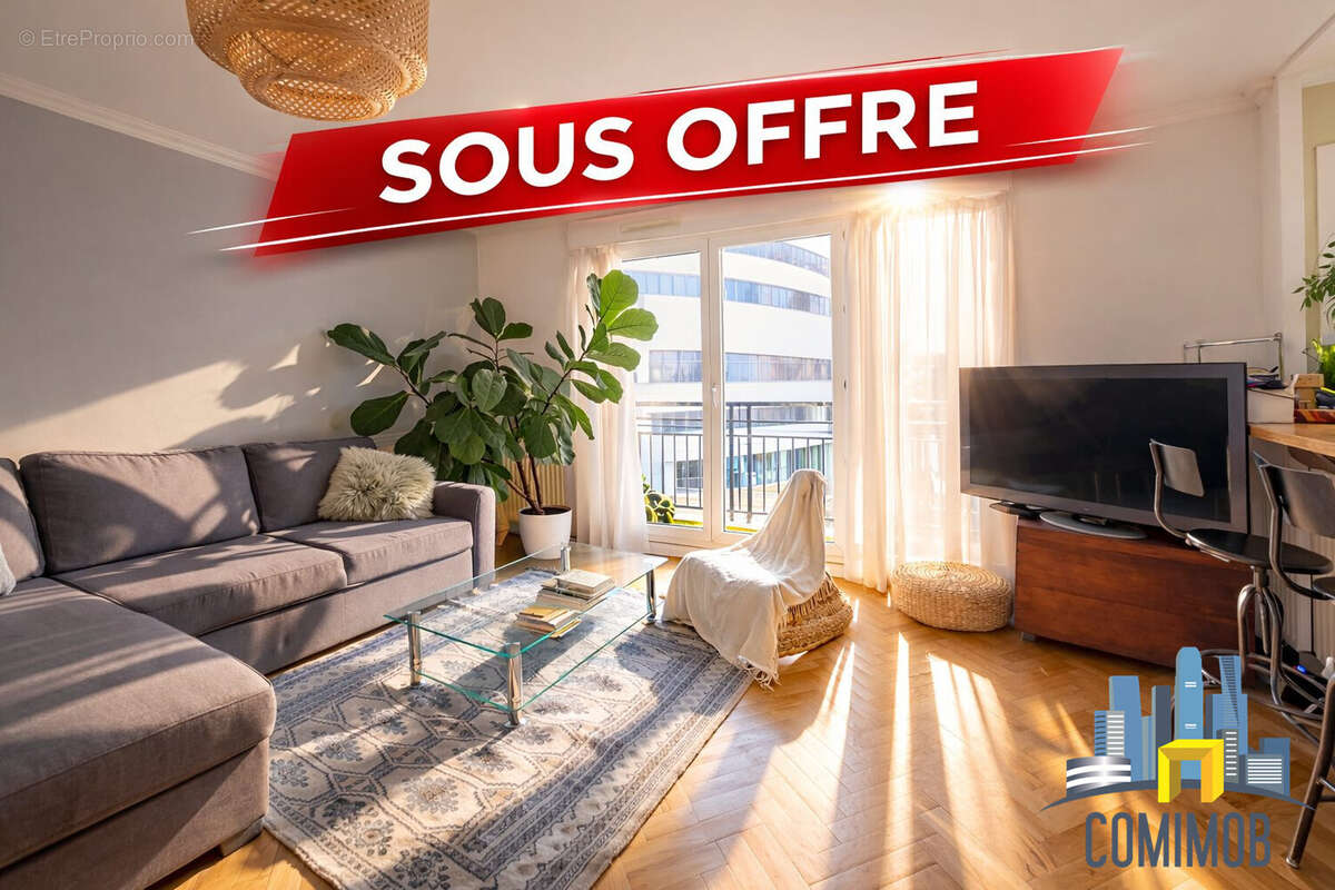 Appartement à COURBEVOIE