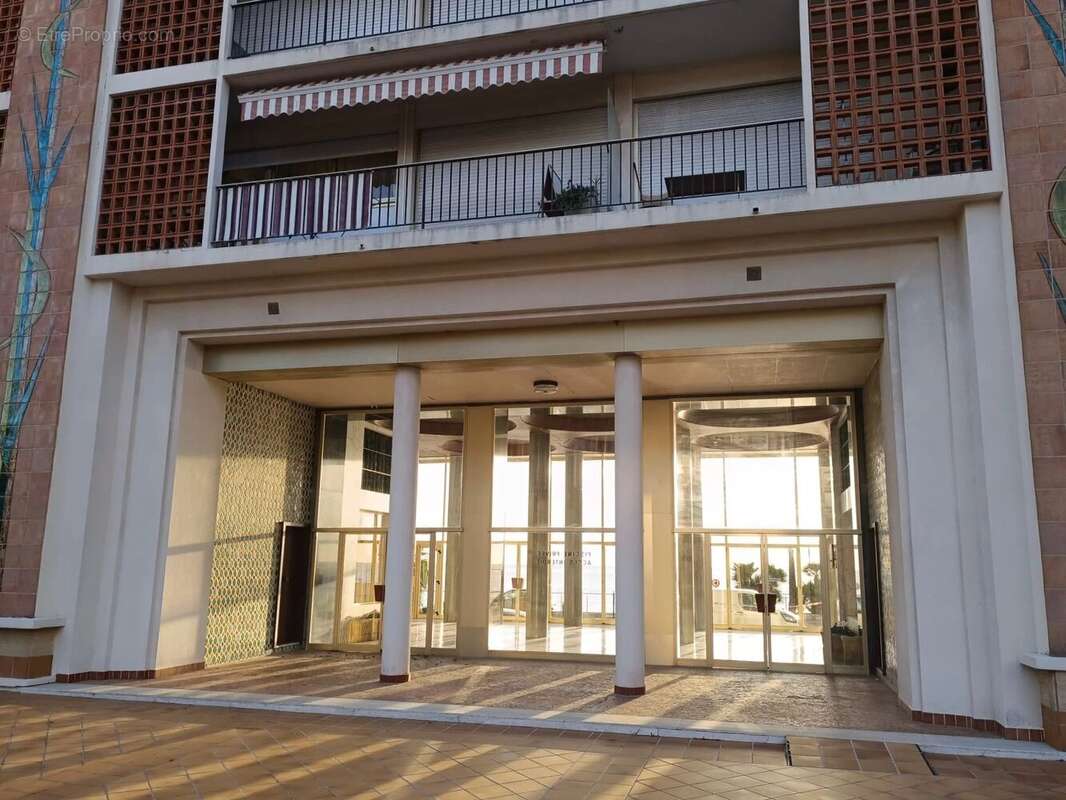 Appartement à ROQUEBRUNE-CAP-MARTIN