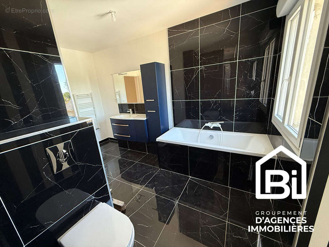 Maison Moderne Neuve - Goustranville - 4 chambres - Garage et jardin - photo 6