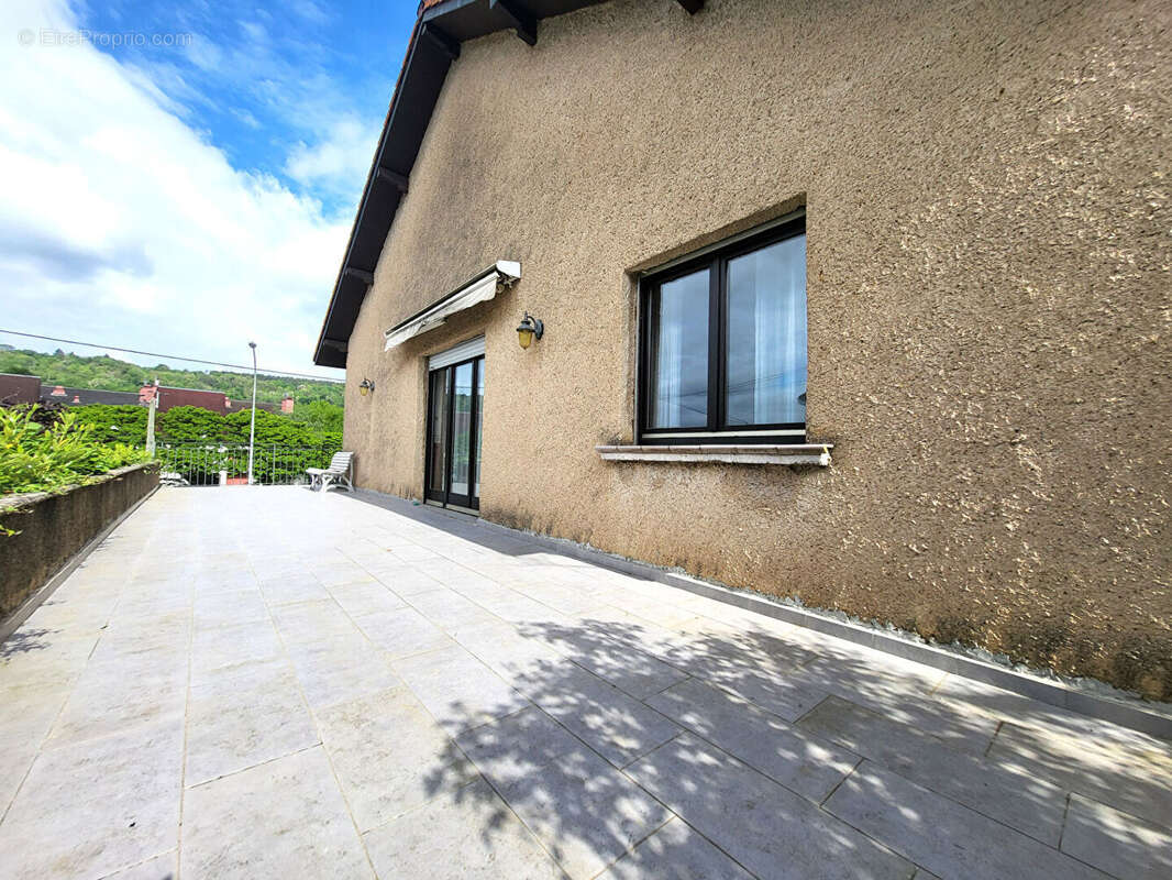 Maison à CORNY-SUR-MOSELLE