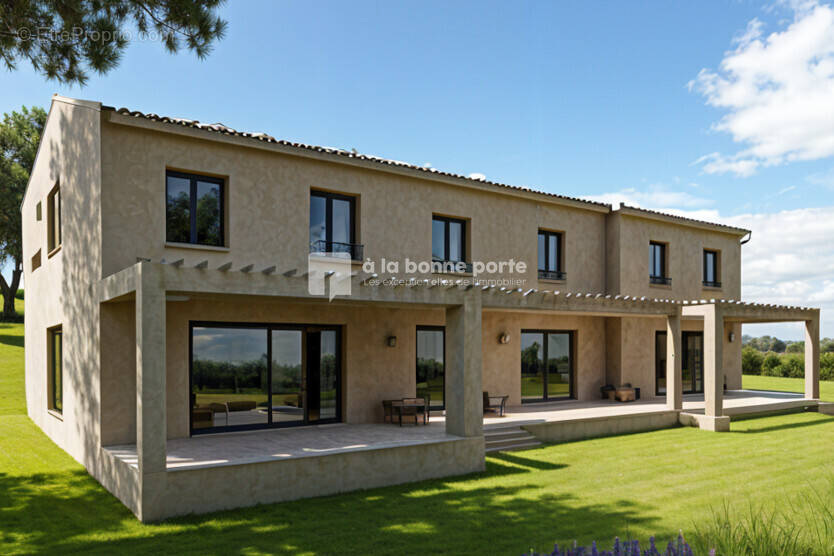 Terrain à VENTABREN