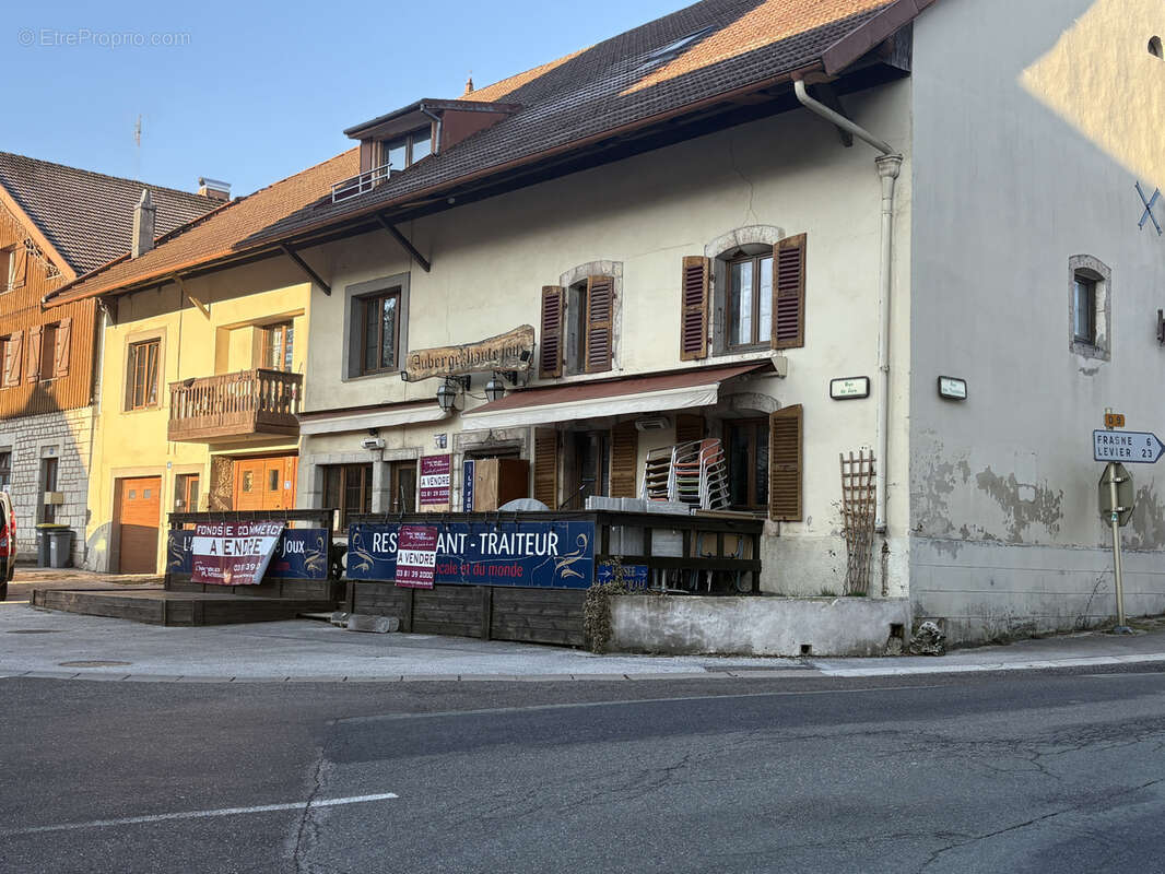 Commerce à BONNEVAUX
