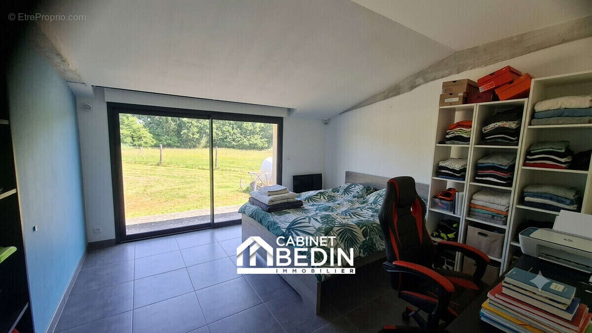 Maison 350 m² à Brouqueyran  - photo 9