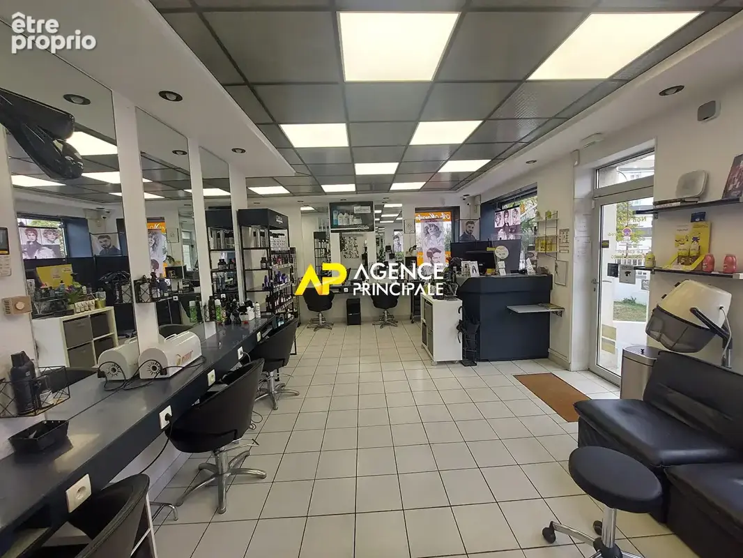 BEZONS _ Salon de coiffure - photo 5