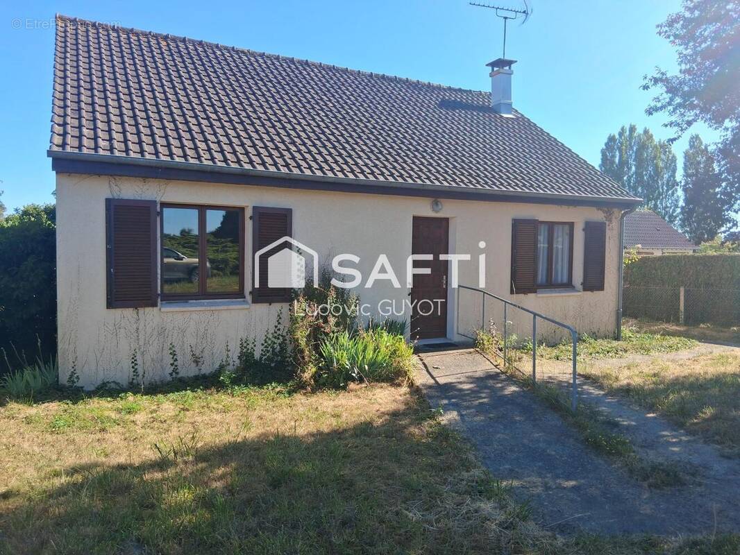 Photo 1 - Maison à MAUVES-SUR-HUISNE