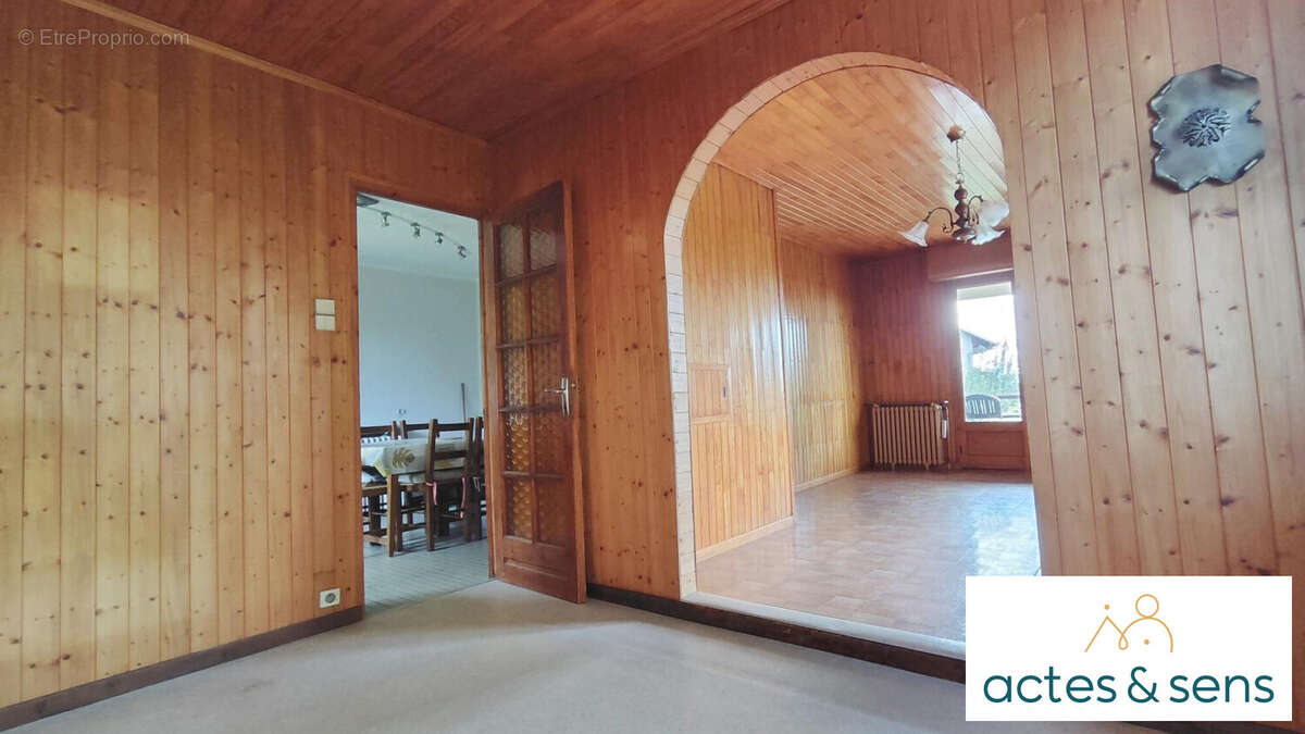 Maison à DRUMETTAZ-CLARAFOND