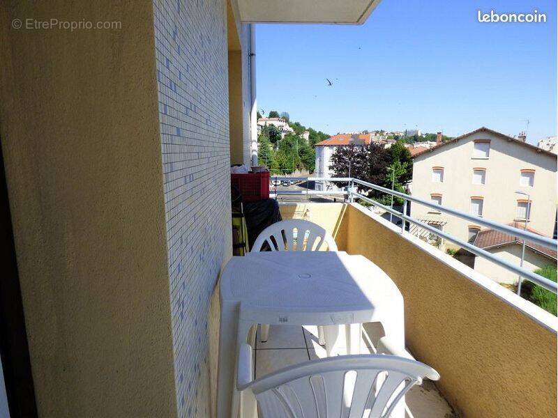 Appartement à SAINT-ETIENNE