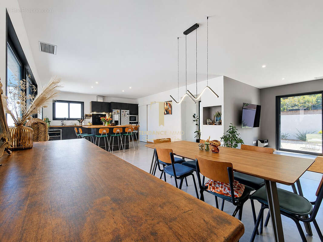 Maison 152 m² à Moussan  - photo 6